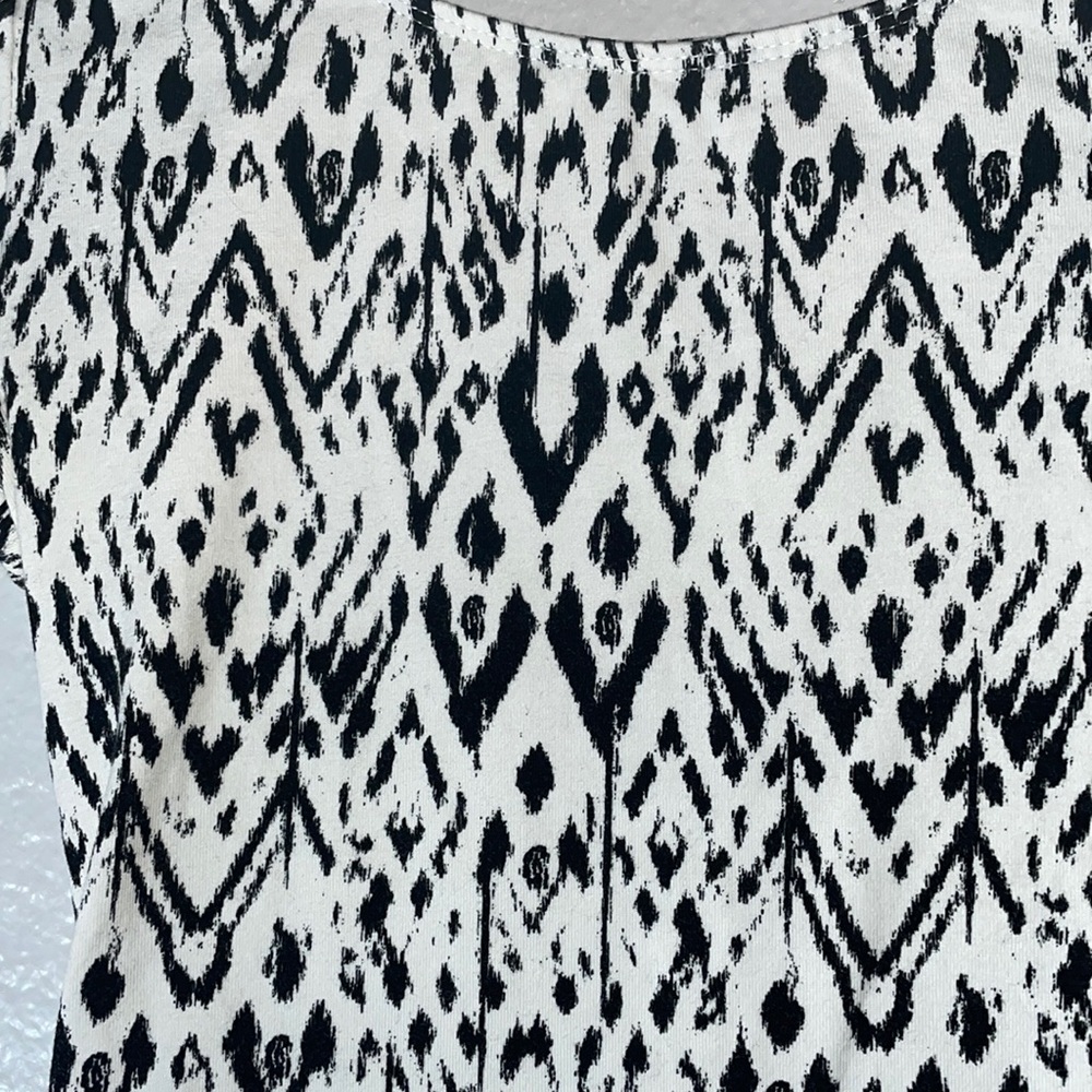 Crop Top - Picture 3 of 3